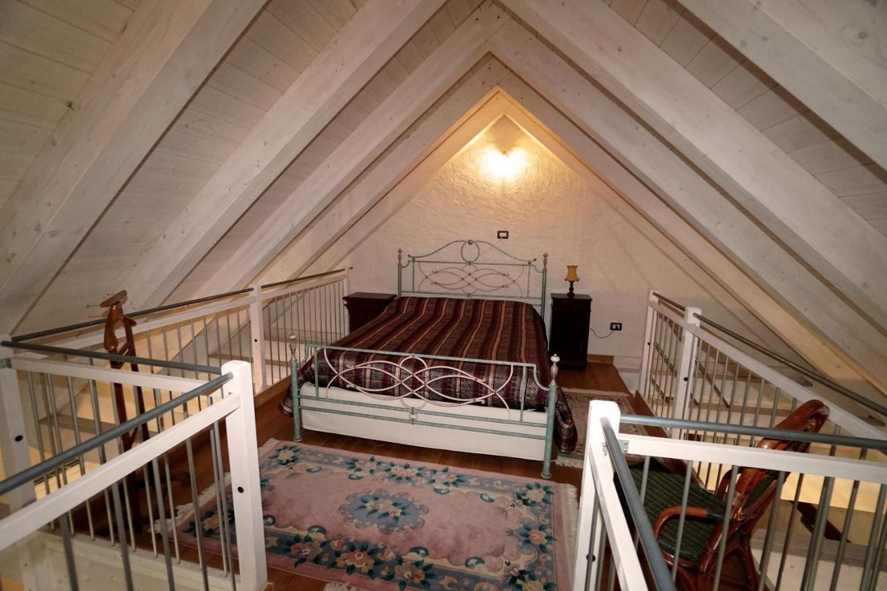 فيلا Casa Del Cecco Trontano المظهر الخارجي الصورة